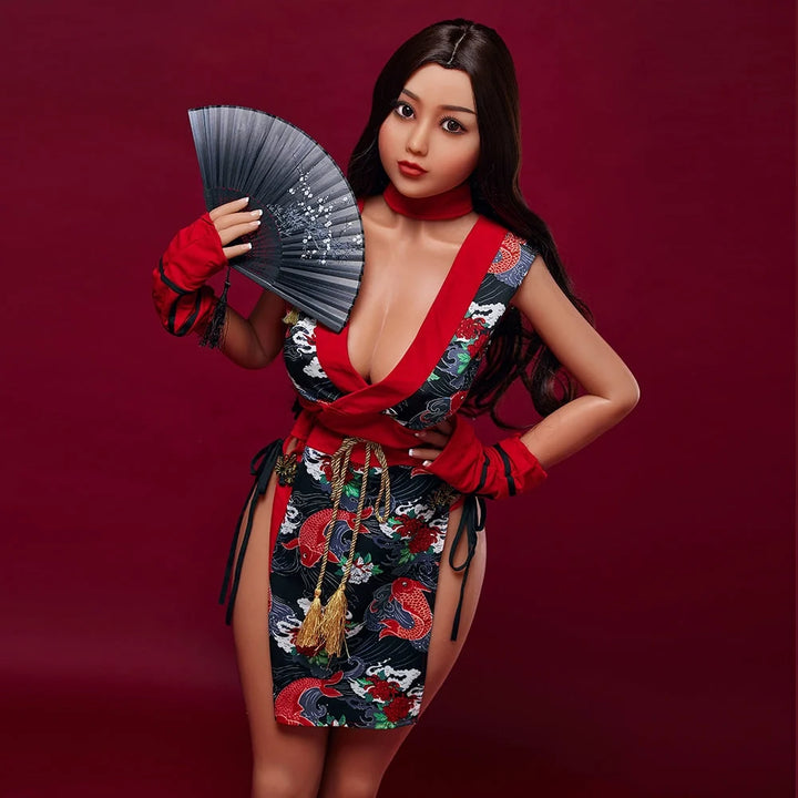 Sexpuppe Saya