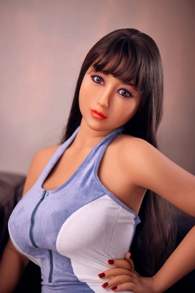 Sexpuppe Celina