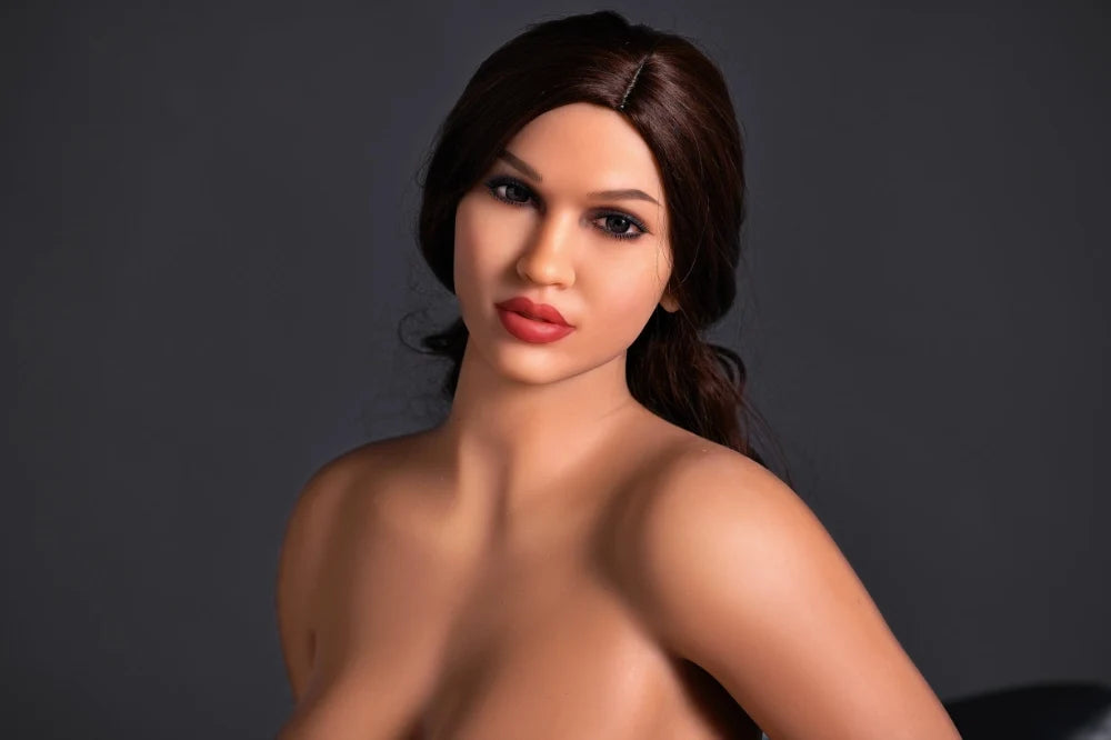 Sexpuppe Kama