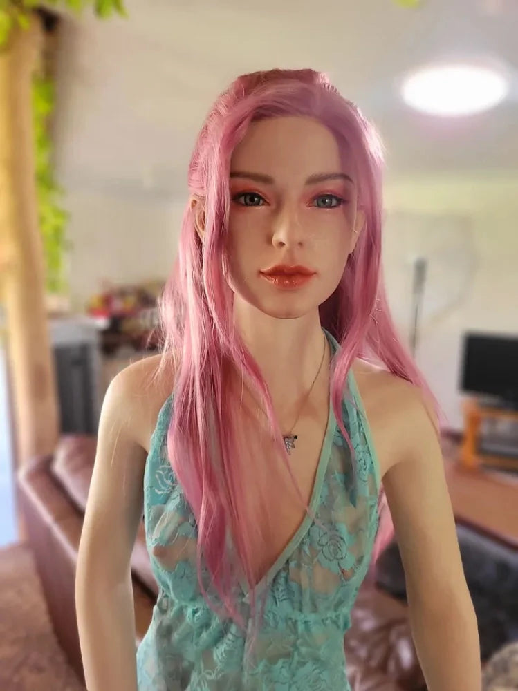 Sexpuppe Olivia-Rumer