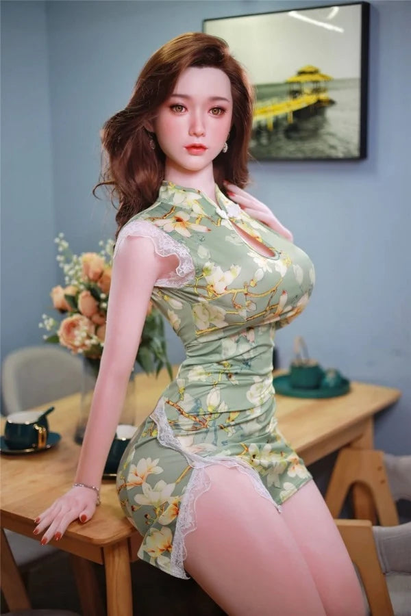 Sexpuppe Ina-Violet