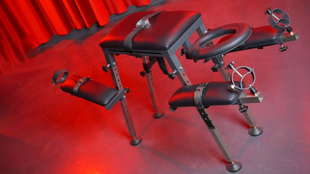 BDSM-Fesselbank mit Polsterung