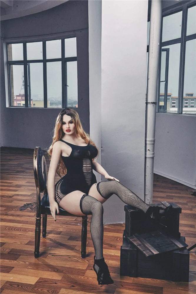 Sexpuppe Yulia