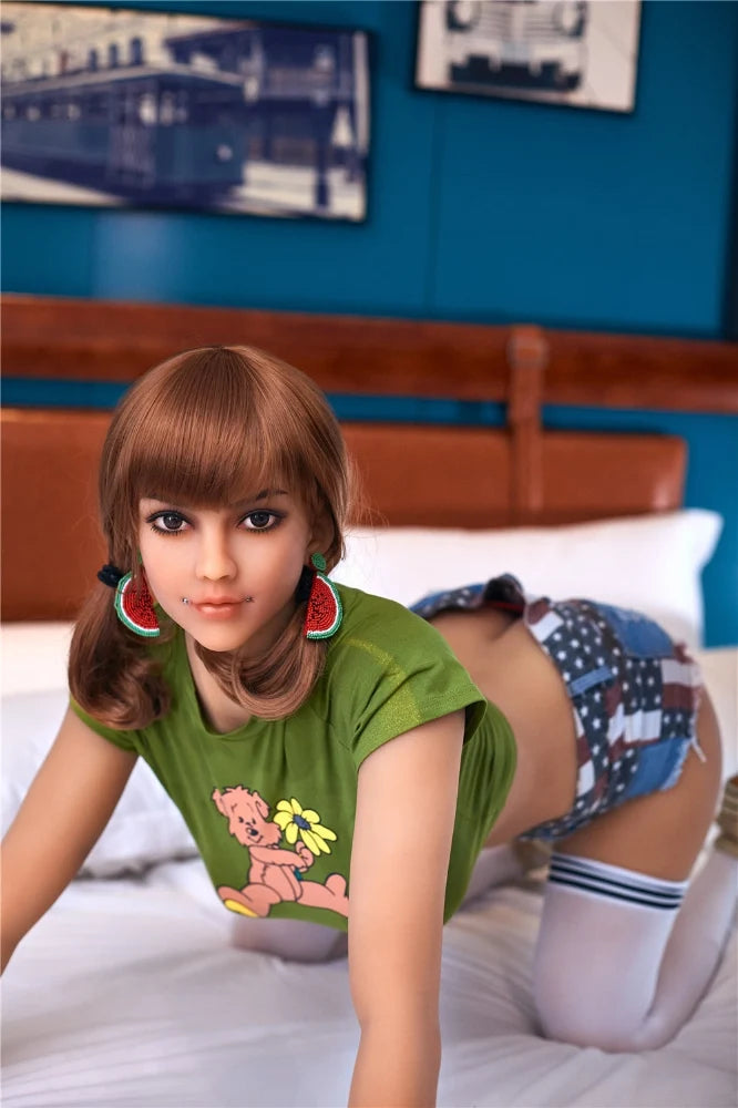 Sexpuppe Camille