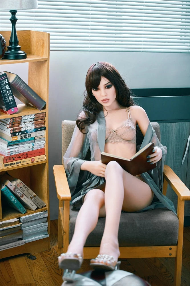Sexpuppe Elana