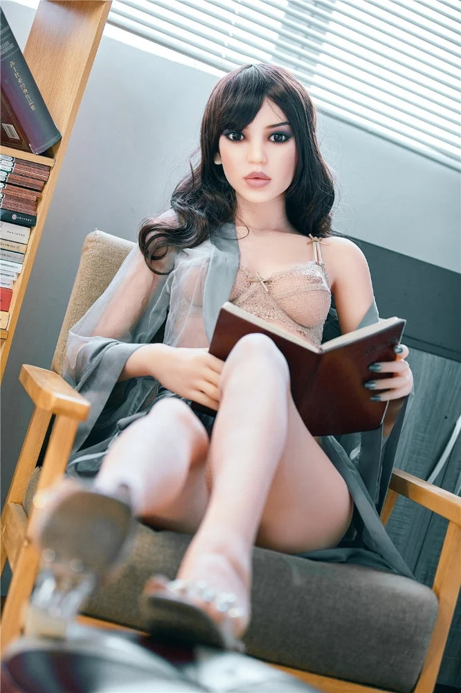 Sexpuppe Elana