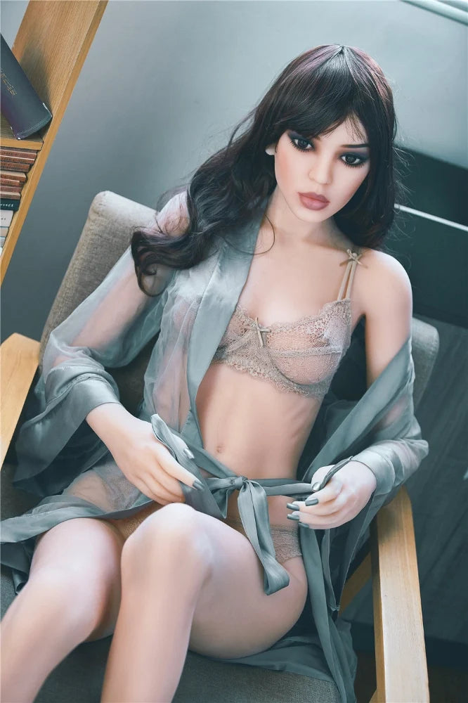 Sexpuppe Elana