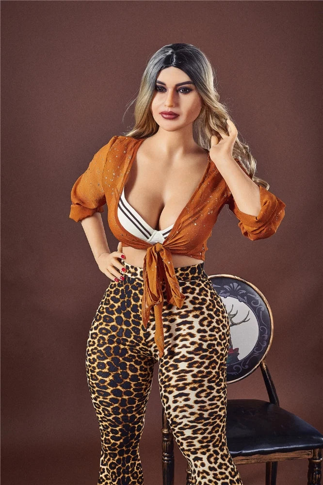 Sexpuppe Monica