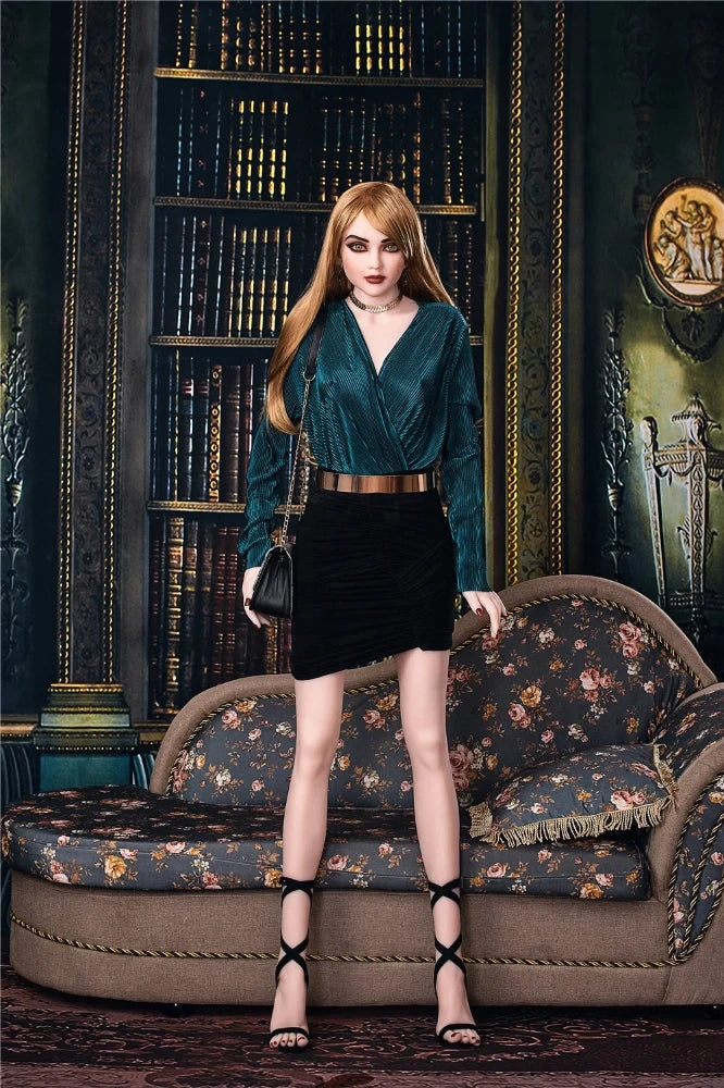 Sexpuppe Emilia