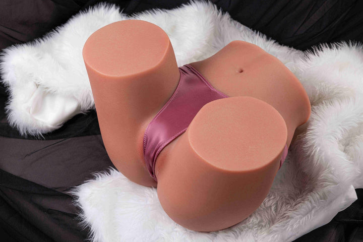 marielove Masturbator Torso Amara-Malaysia Körper