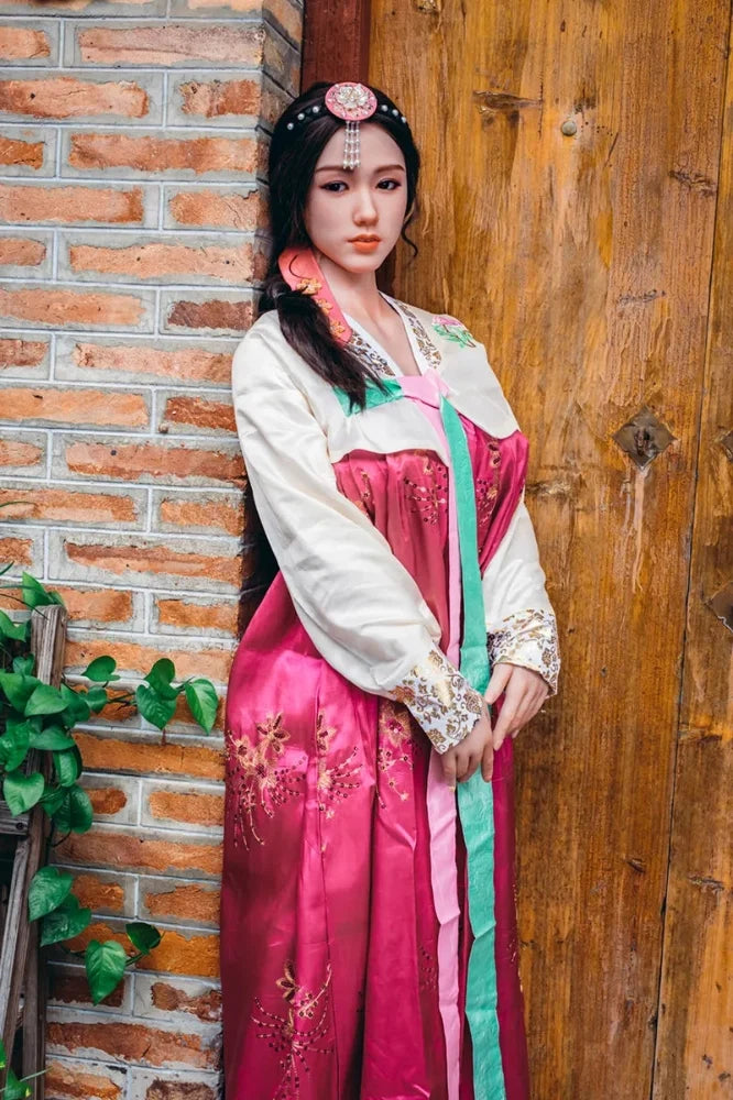 Sexpuppe Paya-Saya