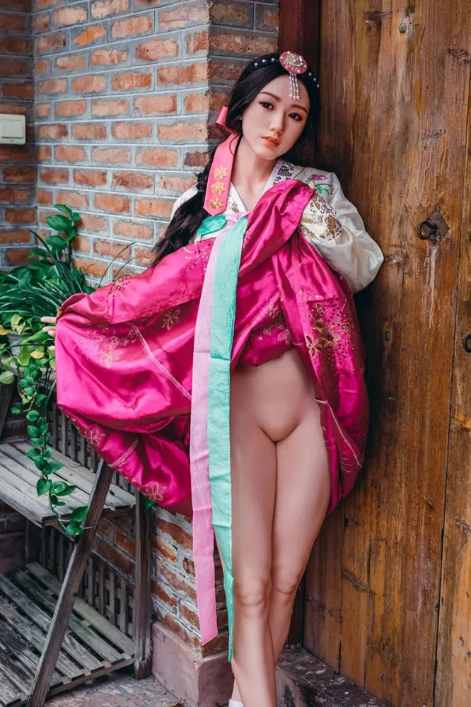 Sexpuppe Paya-Saya