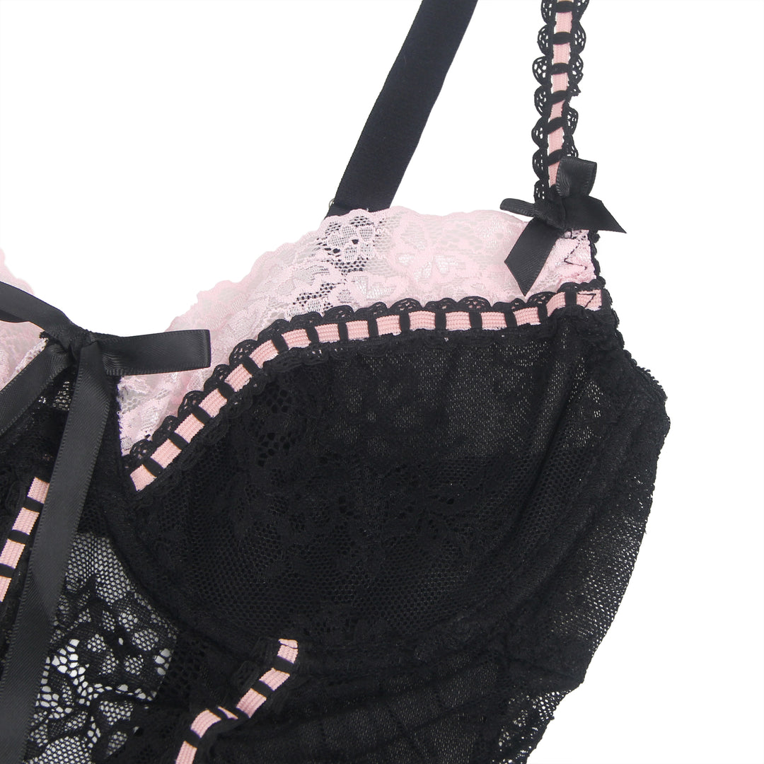 Sexy Schwarzes Rüschen-Nachtkleid – Spitze, Strapse & verführerische Lingerie