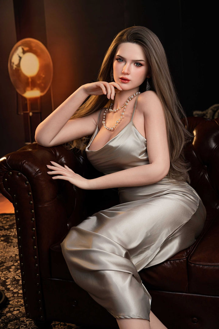 Sexpuppe Romina-Saleen